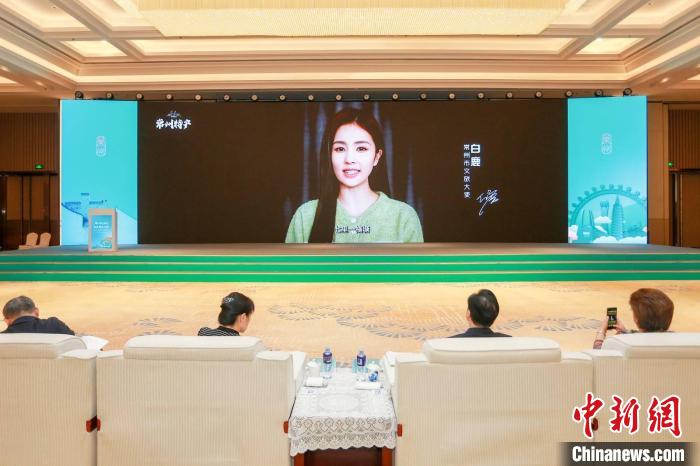 常州籍演員白鹿擔(dān)綱常州文旅大使，為家鄉(xiāng)傾情打CALL?！√凭?攝