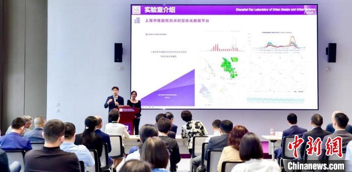 高校、政府與醫(yī)院攜手培養(yǎng)城市科學(xué)、數(shù)字化領(lǐng)域復(fù)合型人才
