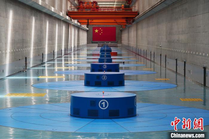 三峽左岸電廠?！￡愋?攝