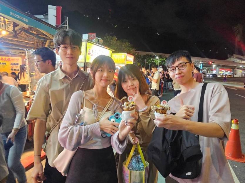 梅花糕受到臺灣年輕人的喜愛。圖片來源：臺灣“中時新聞網(wǎng)”游定剛攝