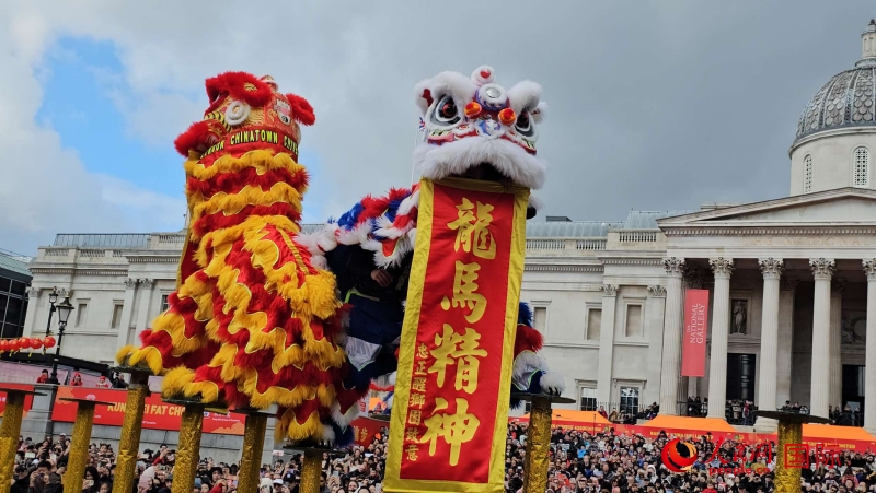 倫敦新春慶典現(xiàn)場。人民網(wǎng) 郭錦標(biāo)、楊浩鵬攝
