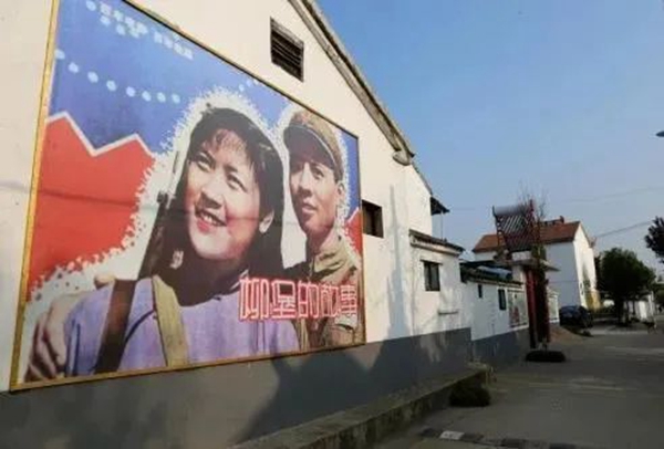 “二妹子”民兵活動中心成為江蘇省黨員教育實景課堂示范點。江蘇鄉(xiāng)村規(guī)劃建設(shè)研究會供圖