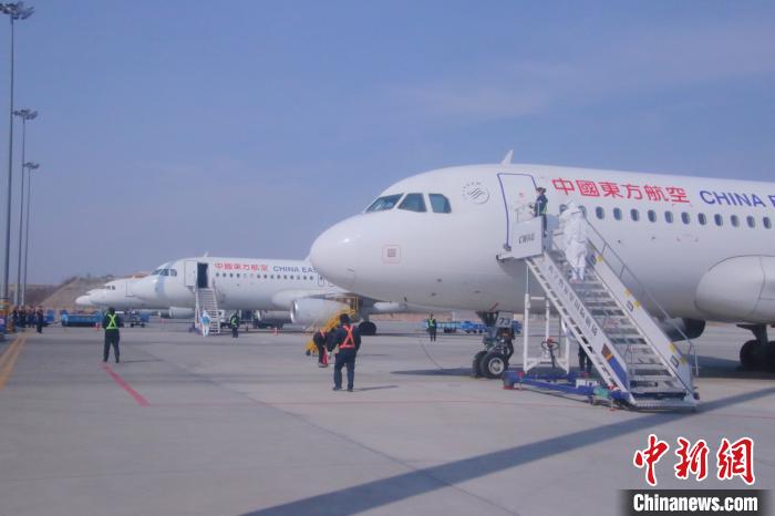 青藏高原最大國際機(jī)場(chǎng)運(yùn)營航點(diǎn)恢復(fù)至39個(gè)