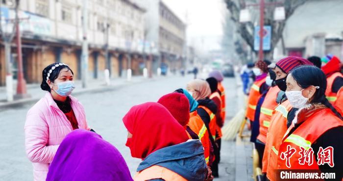 青海同仁“石榴籽家園”:四區(qū)隊長“雷鋒”的小情大愛