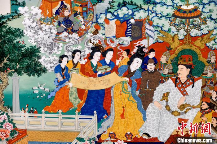 圖為5月16日，展覽中的新創(chuàng)唐卡作品(局部)?！±盍?攝
