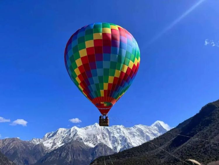 懂西藏的人，一定不會(huì)錯(cuò)過林芝的秋天