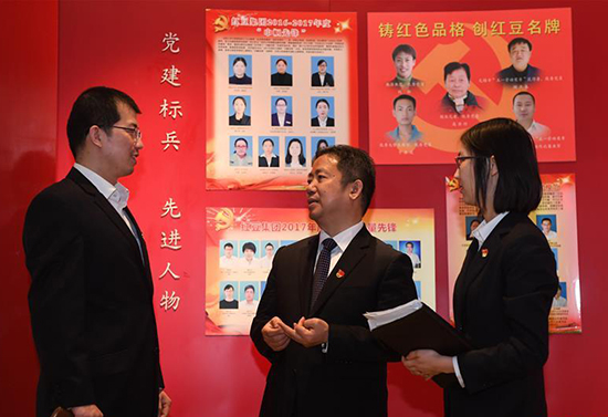 中國的民營企業(yè)為什么要加強黨的建設？